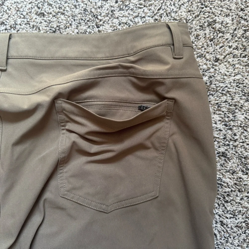 lululemon athletica classic fit